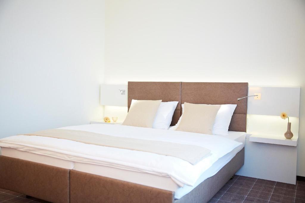 Landhotel Sonne Neuendettelsau Rom bilde
